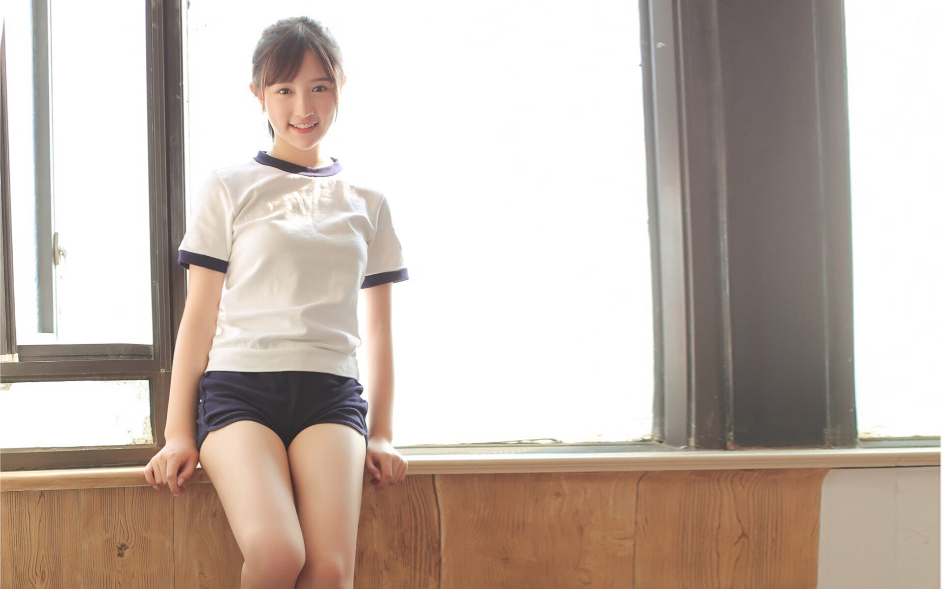 kaiyun体育综合-球迷“狂热应援”引爆欧冠夜——一场视听盛宴，球迷狂欢