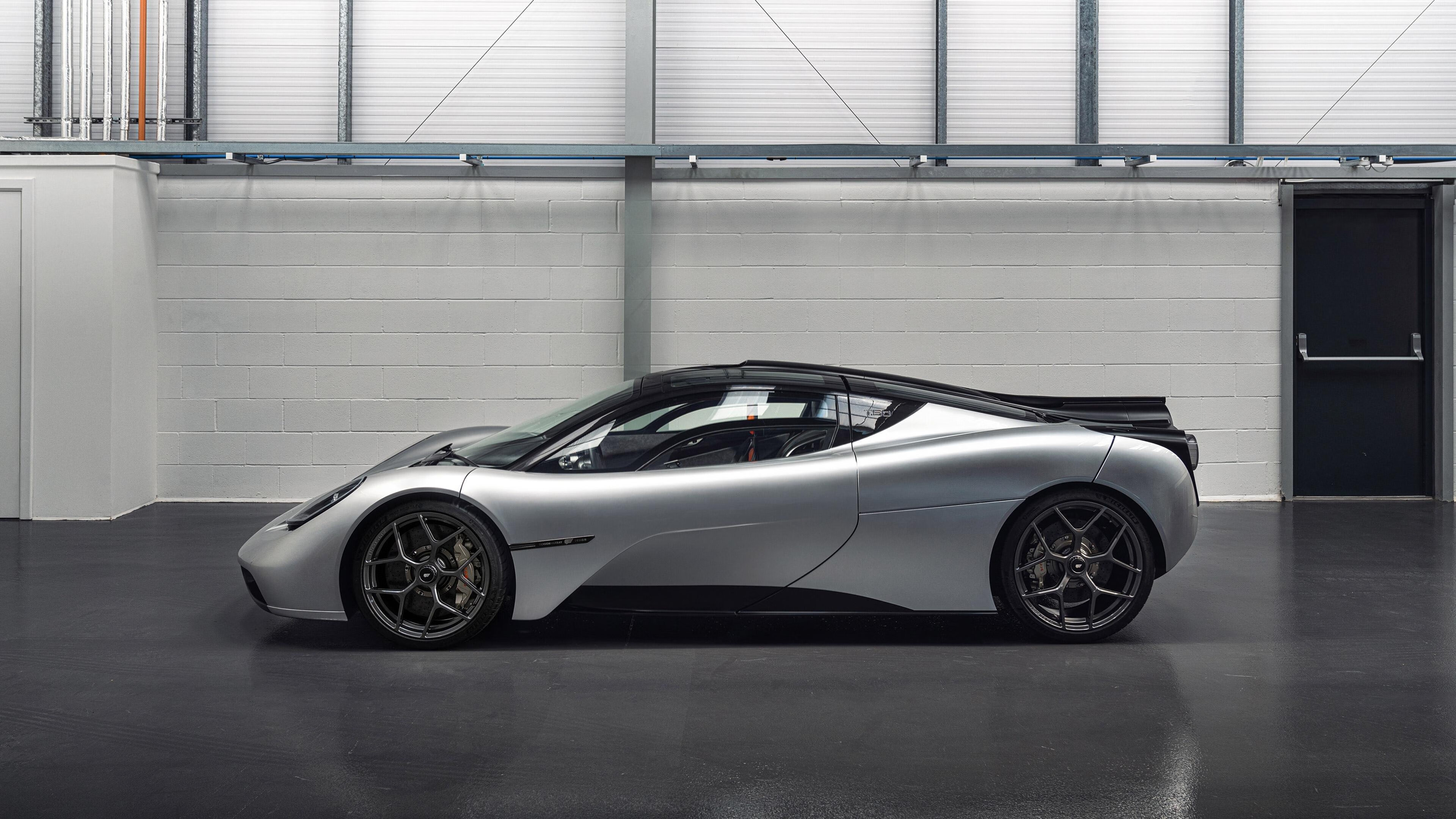 KAIYUN 中国大陆-雄鹿核心中锋回应交易传闻:我忠于密尔沃基,密尔沃基雄鹿队总冠军