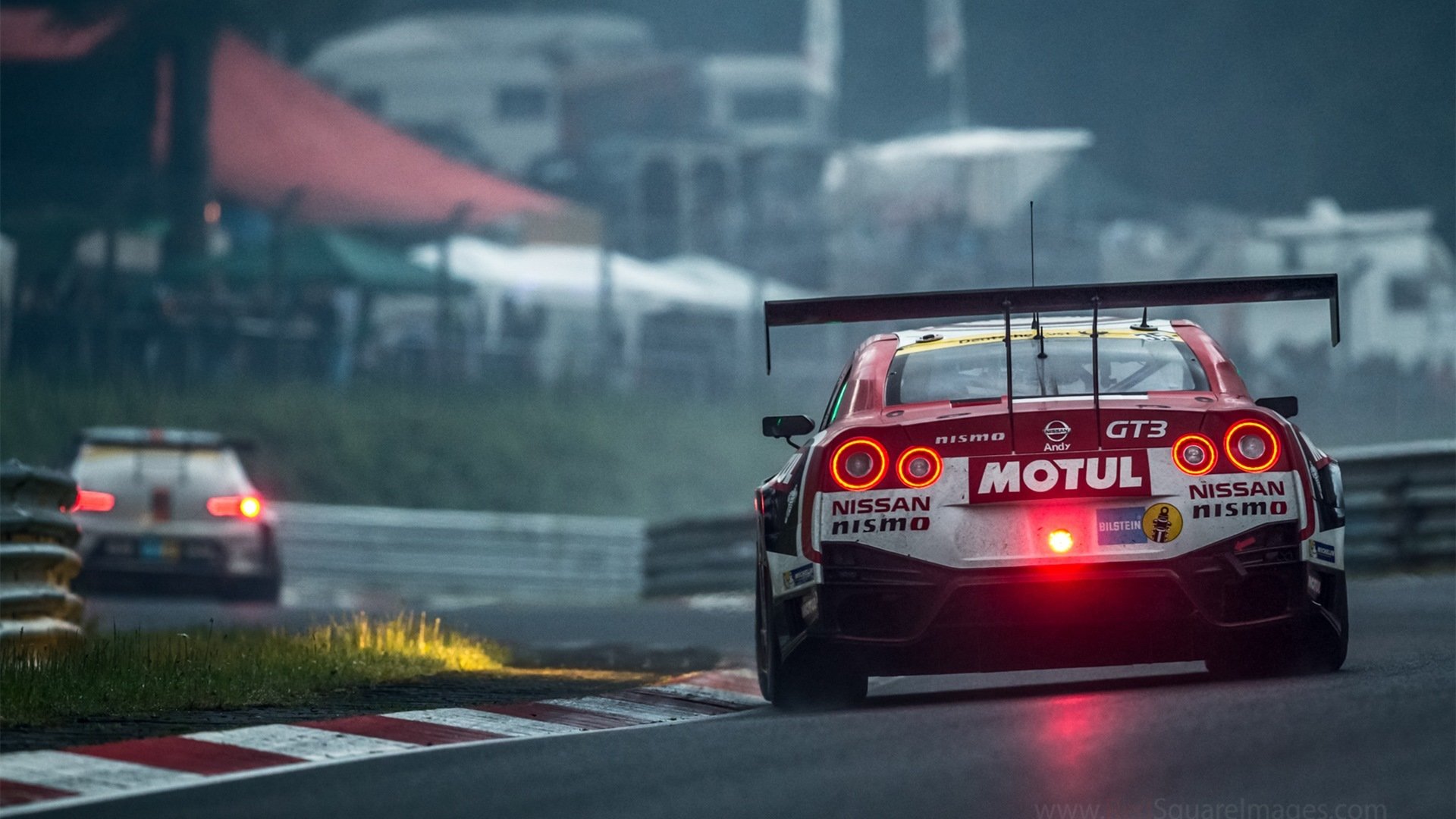 Kaiyun(中国)开云-皇马主场2-0战胜格拉纳达,继续领跑西甲积分榜,皇马西甲比赛