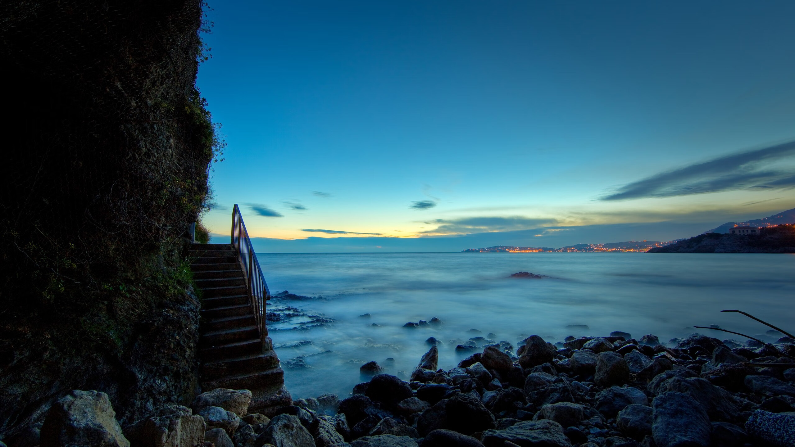 开云入口-篮球运动员比赛策略应用，篮球比赛训练方法的运用