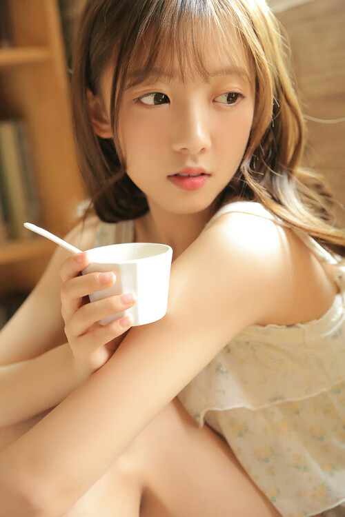 开云官方-篮网安排早午晚三段训练计划保持高效节奏,篮网公开训练合照