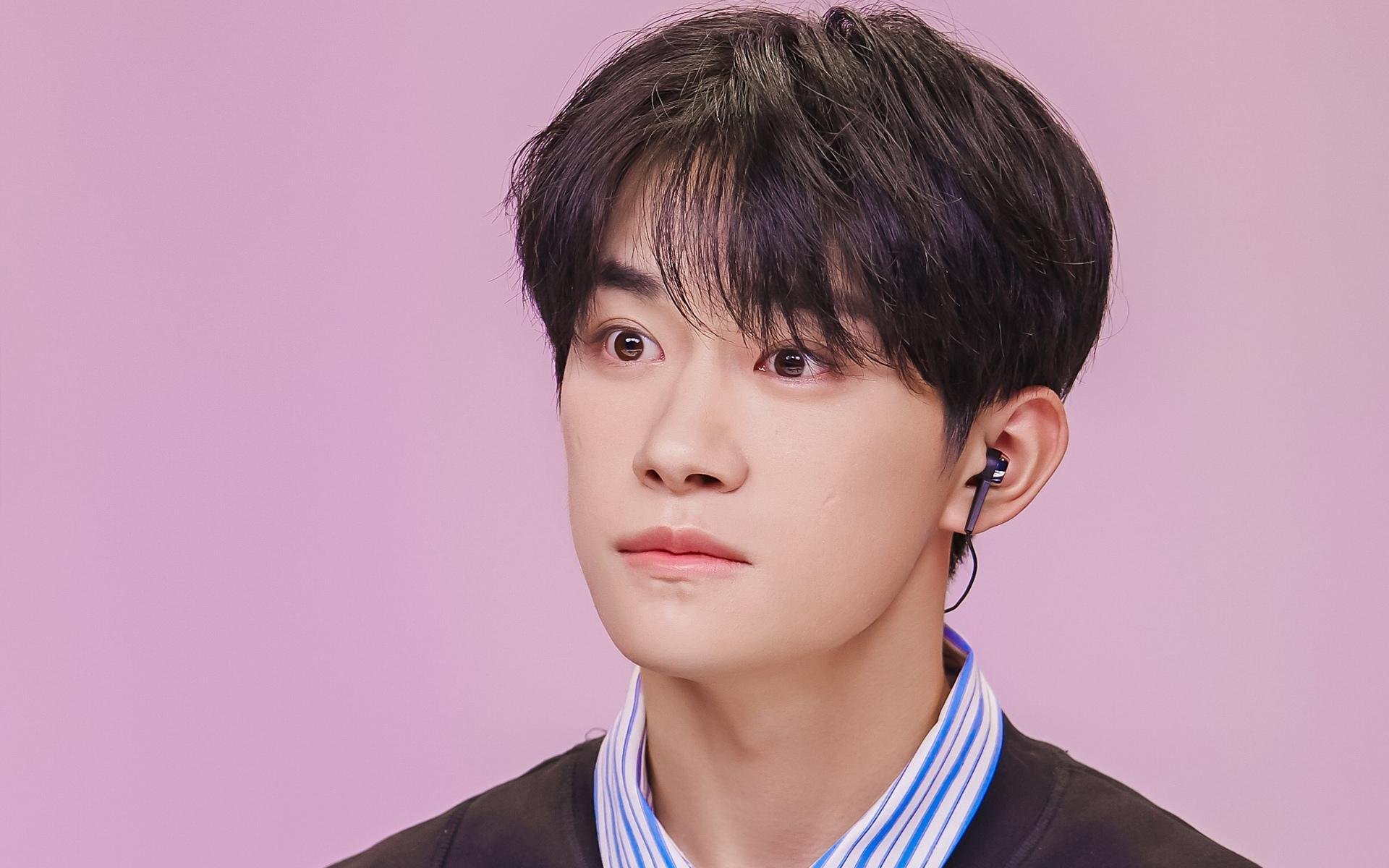 详细阅读:开云平台-老鹰主教练称赞球员态度转变是胜利关键,老鹰主帅因言论不当被罚25000美元 开云平台-老鹰主教练称赞球员态度转变是胜利关键,老鹰主帅因言论不当被罚25000美元